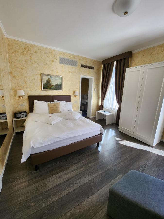 Hotel Millennium Локарно Екстериор снимка