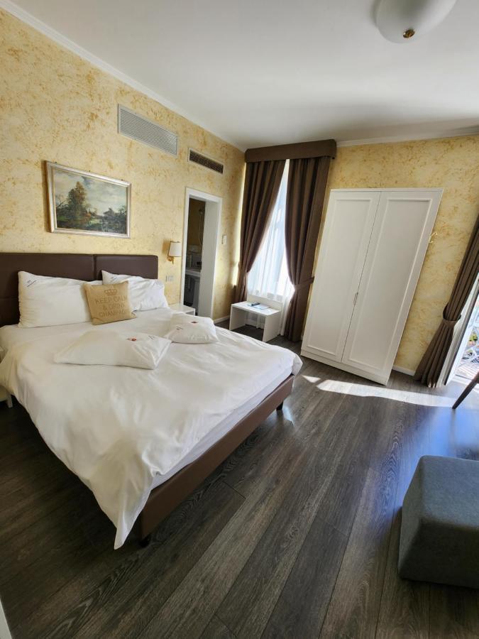 Hotel Millennium Локарно Екстериор снимка