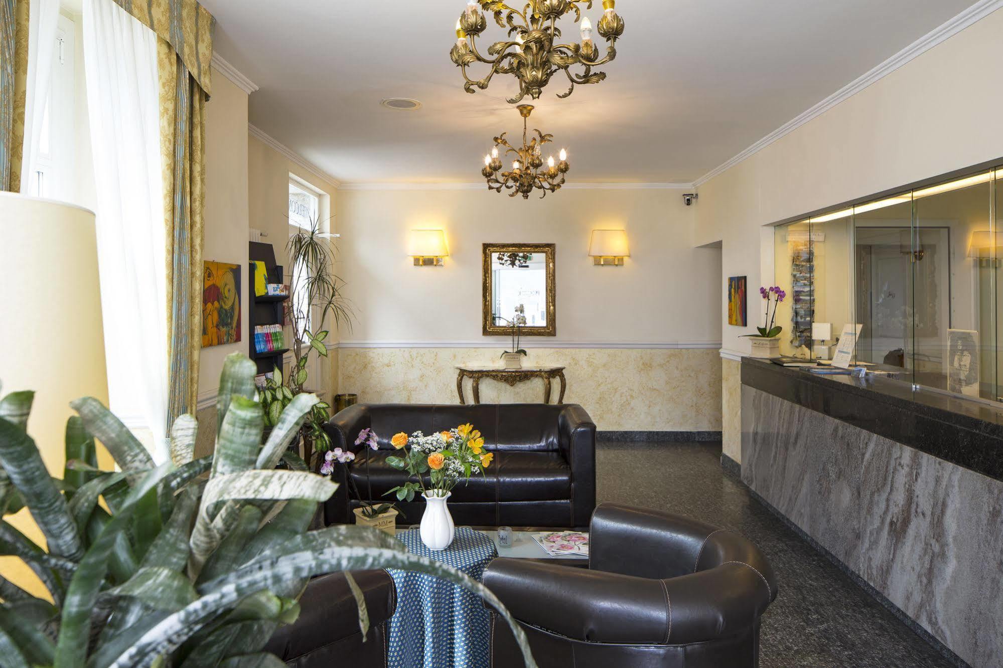 Hotel Millennium Локарно Екстериор снимка